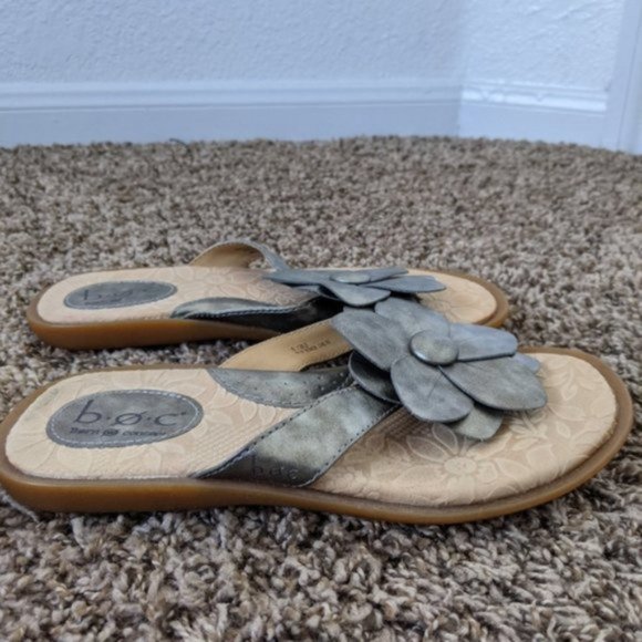 B.O.C Born leather flower flip flop - Picture 3 of 8